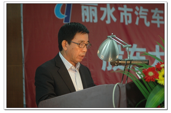 總經(jīng)理虞大貴作《股份有限公司董事、監(jiān)事候選人推薦情況說(shuō)明》